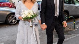 Невероятната история на вдовицата на Лучано Павароти завърши със сватба  СНИМКА