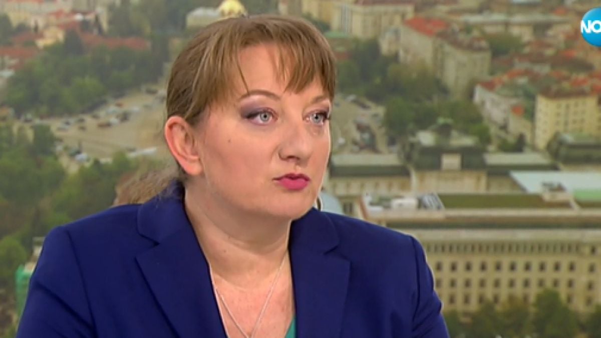 Деница Сачева: Ще има 2 увеличения на пенсиите през 2021 г., още на 1 януари... 