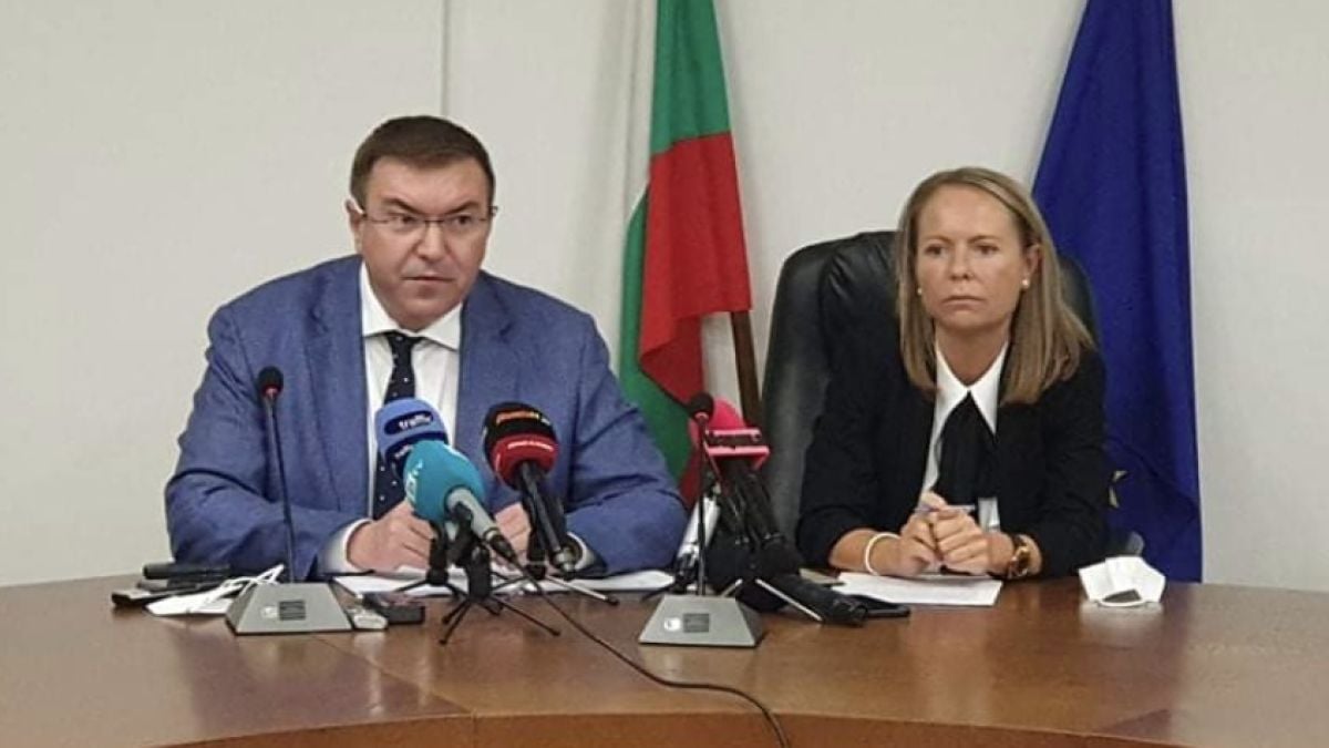 Здравният министър изживя неприятен инцидент в Пловдив ВИДЕО