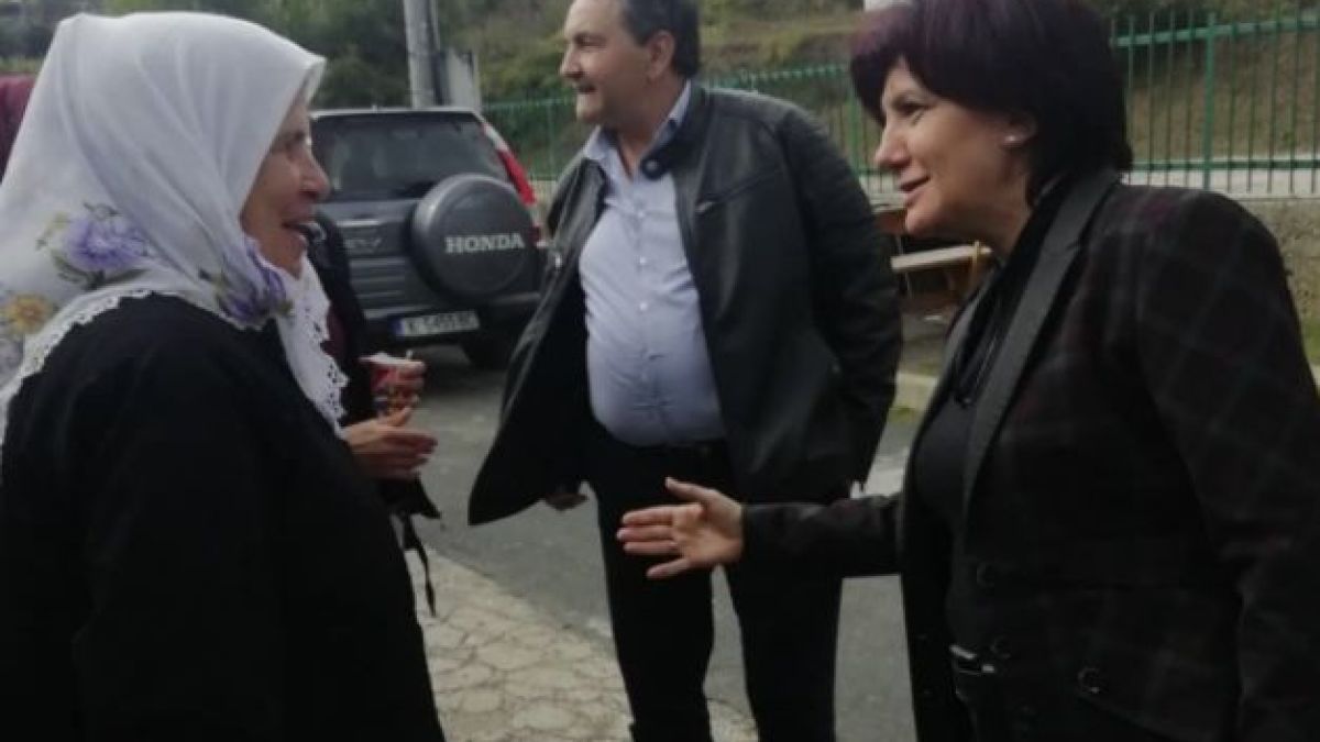 Караянчева разкри какво й дава сила да продължава напред 