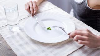 Защо малките порции са лош начин за отслабване