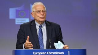 Първият дипломат на ЕС се самоизолира 