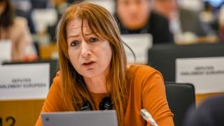 Кметът на Поморие ще иска извинение от хулещата България евродепутатка 