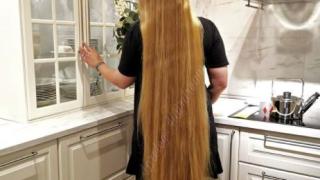 Немската Рапунцел сподели най-неприличните предложения, които е получавала СНИМКИ