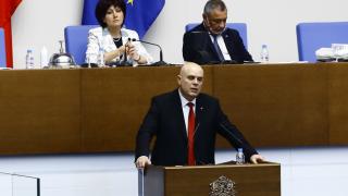 КС: „Разследващият“ главния прокурор е противоконституционен