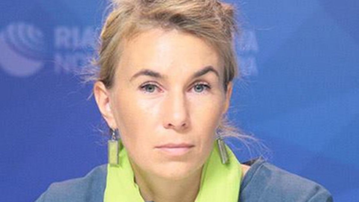 Известна еколожка умря, ухапана от оса, докато пие сокче
