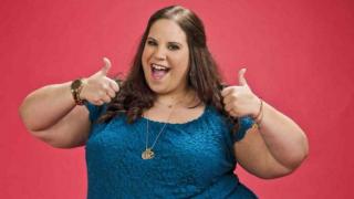 Стана ясно защо мъжете си падат по пищни жени