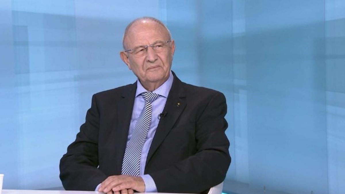 Проф. Топалов: Ако Северна Македония влезе в ЕС в тази си форма, България ще има най-големия си враг