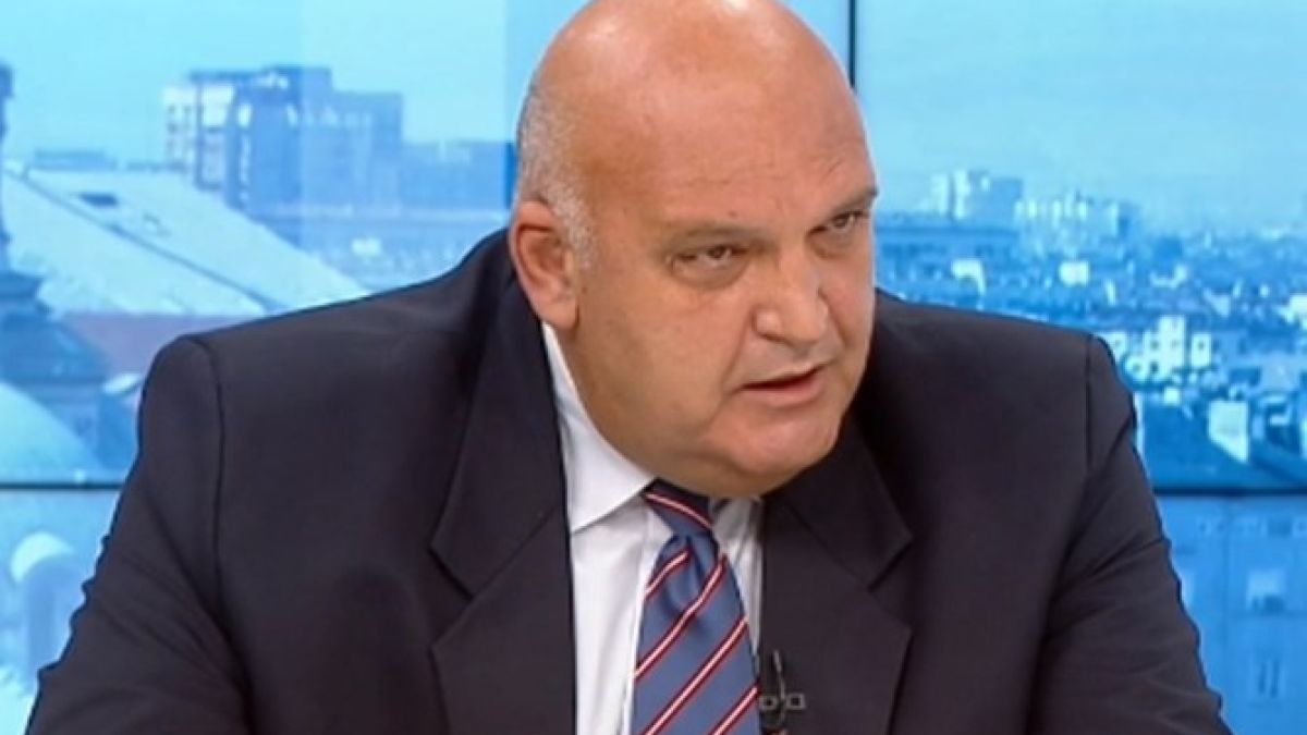 Зам.-шефът на БЛС посочи правилно ли е намаляването на карантината до 10 дни