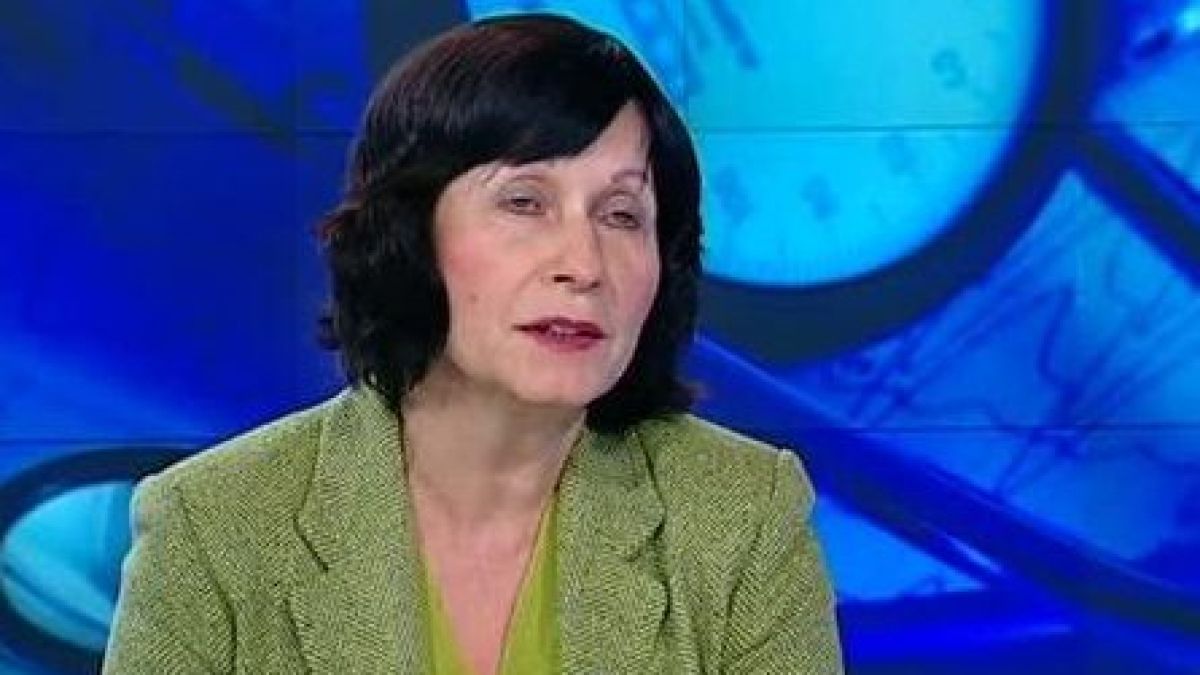 Проф. Нели Корсун посочи точно на кой ден трябва да си направим PCR тест след контакт със заразен