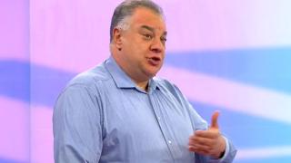 Ропот: Д-р Ненков за Радев и К-19: Унизително е, лепна лошо име на България
