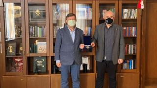 Главният прокурор Иван Гешев връчи отличие на прокурор Радосвет Андреев от ВКП