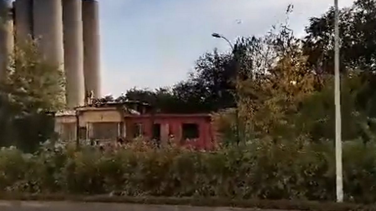 Цигански катун тероризира жителите на бургаски квартал с шумните си джамбурета ВИДЕО 