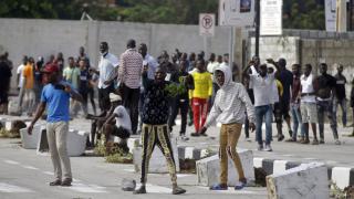 В Нигерия стана страшно, хората гладуват, има масови бунтове ВИДЕО