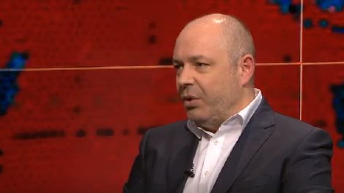 Проф. Габровски: Няма какво да се лъжем, гоним 2000 заразени на ден, но това не е краят! 
