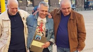Бареков попиля "Отровното трио": Вие ли, чичета палячовци!