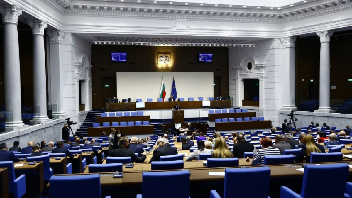 Депутатите събраха кворум