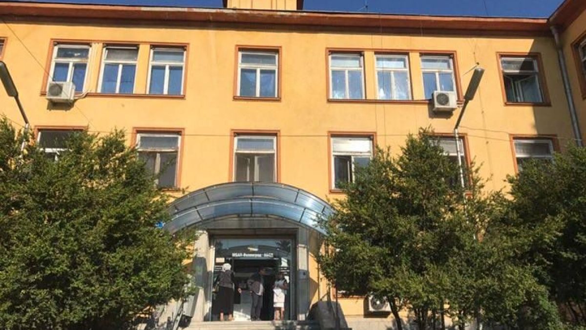 Отстраниха скандалния управител на МБАЛ Велинград
