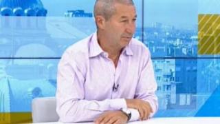 Каролев обясни какво е "изяло главата" на Тръмп