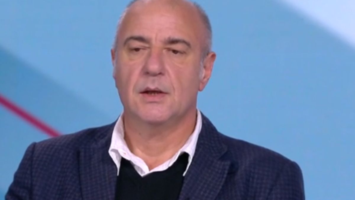 Доц. Киров стресира Цветанка Ризова с тези думи за предаването й и К-19 
