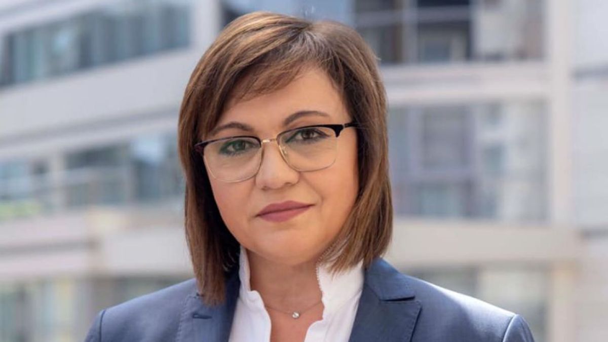 Нинова със силни думи към полицаите навръх празника им