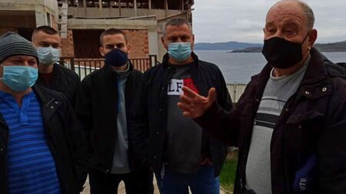 Съседи на скандалния швейцарец от Созопол с нова порция разкрития за своеволията му ВИДЕО 