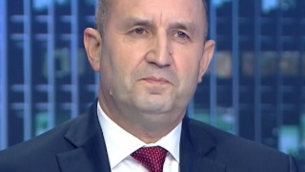 Радев проговори дали е имал положителен тест за К-19 и нападна мерките на правителството 