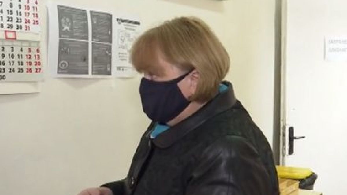 Шефката на COVID отделението в айтоската болница разказа за 2-месечната си битка с К-19 