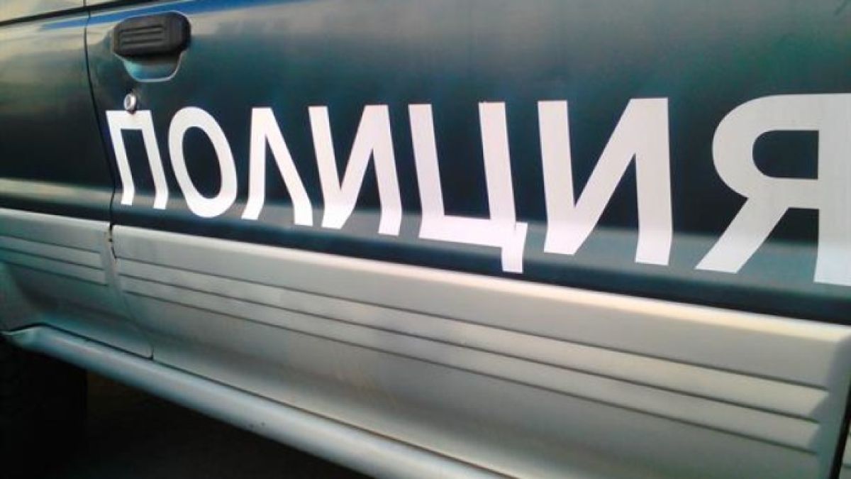 Закопчаха двама бургазлии, задигнали злато и пари от частен имот