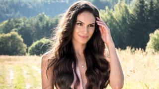 Даяна Ханджиева се изнесе от спалнята на Данчо и легна с... СНИМКИ