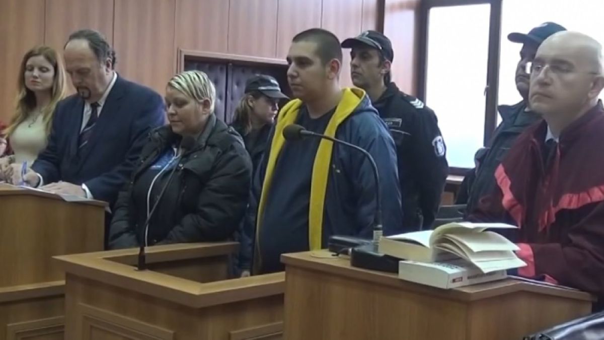 32 години затвор за майка и син, убили жестоко любовник навръх Стефановден 
