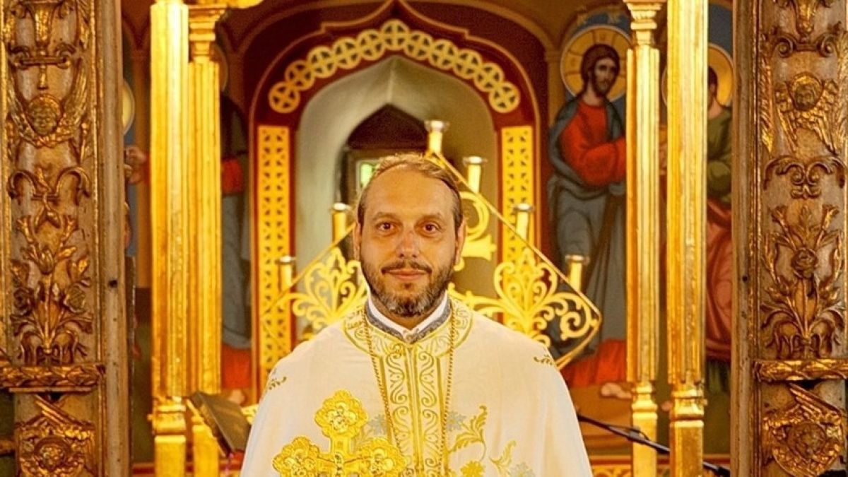 Борят се за живота на варненски свещеник с COVID-19