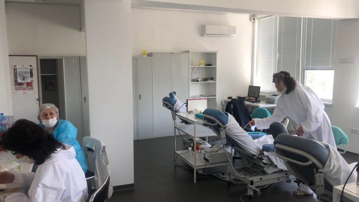 От болницата в Бургас с важна новина за лечението на COVID-19 с плазма