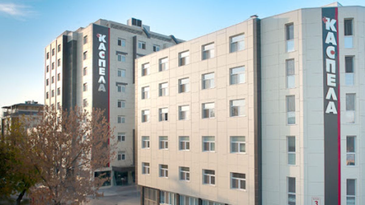 Борят се за живота на млад мъж от Пловдив, повален от COVID-19
