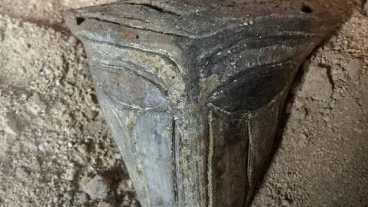 Археолози откриха край Провадия уникална маска на извънземно СНИМКА