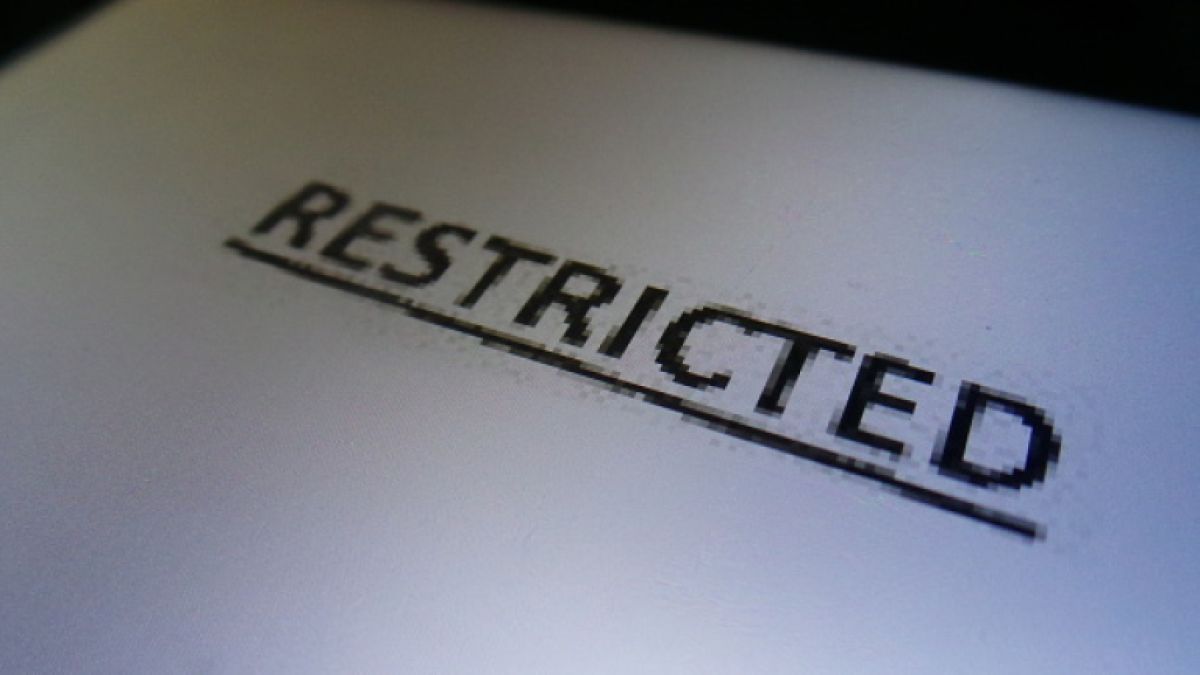 Русия ще блокира Facebook, Twitter и YouTube със закон