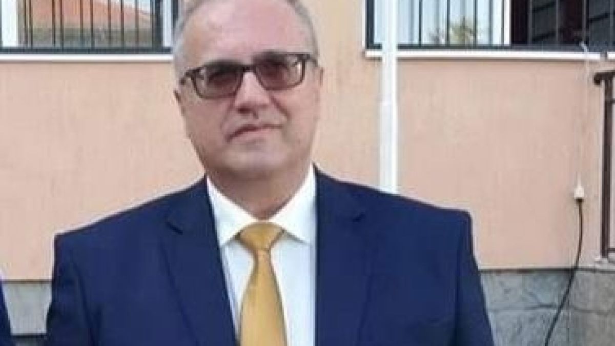 Трагедията в Асеновград: Часове след смъртта на училищния директор от К-19, починала и майка му