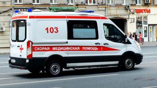 Момиченце падна от 4-ия етаж и успя да се върне в апартамента ВИДЕО