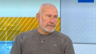 Проф. Овчаров за македонците: Псували са ме на майка, нищо не е свършило!