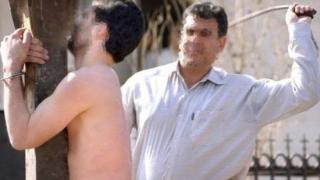 Християнин пи вино по време на причастие и го спукаха от бичуване