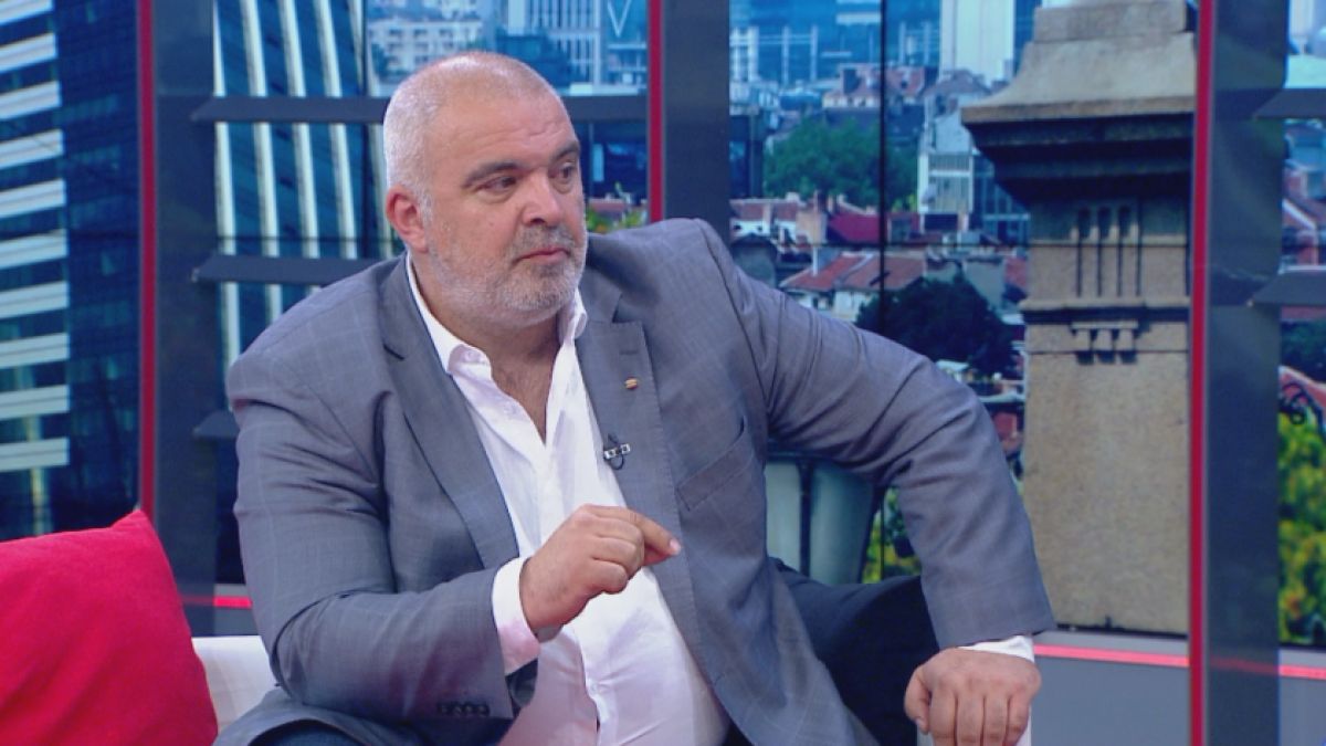 Манев и Биков сразиха Цветанов: Станахте предател, защото хулите Борисов!
