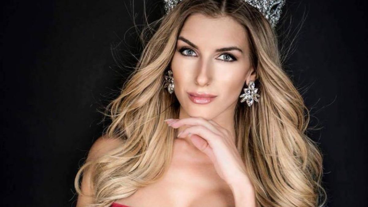 Няма да повярвате в чий скут седна Мис България Тамара Георгиева СНИМКА