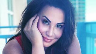 Дарина Павлова опъна бръчките и е неузнаваема СНИМКА