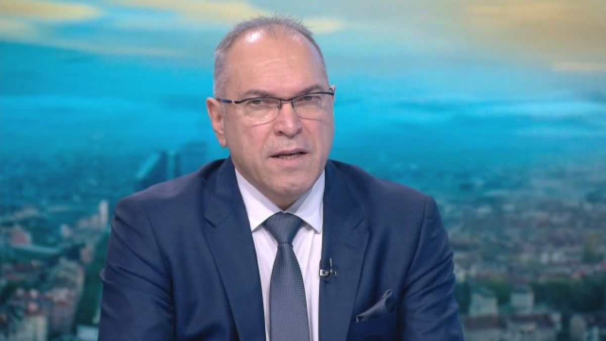 Проф. Богов обяви с точност до дни кога ще има рязък спад на заразени с К-19 у нас