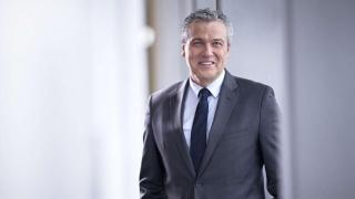 Голям шеф в AstraZeneca зарадва всички българи с тази новина