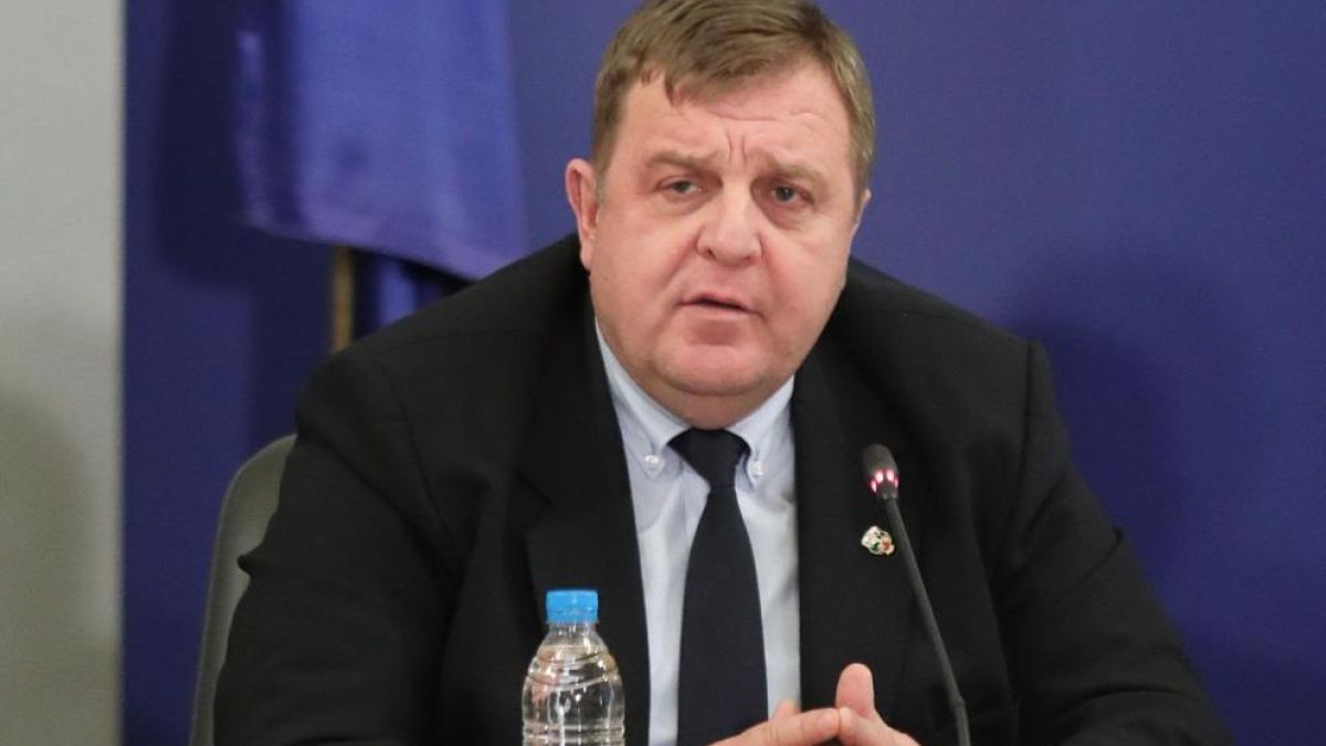 Каракачанов поряза призивите за компромис със Северна Македония 