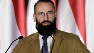 Евродепутатът от гейската оргия се оказа твърде либерален в секса