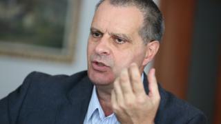 Проф. Мирчев: Самолети на СЗО пръскат с разтвор, причиняващ COVID-19