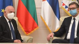 Посланикът ни в Сърбия се срещна с Вучич, ето какво се случи