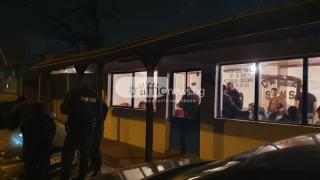 Удар в "Столипиново"! Разбиха незаконни заведения, пълни с клиенти